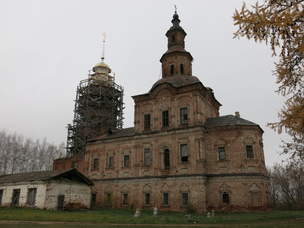 храм Николая Чудотворца Истобинск